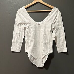 NWT- GAP White Long Sleeve One Piece Bodysuit - Size Small